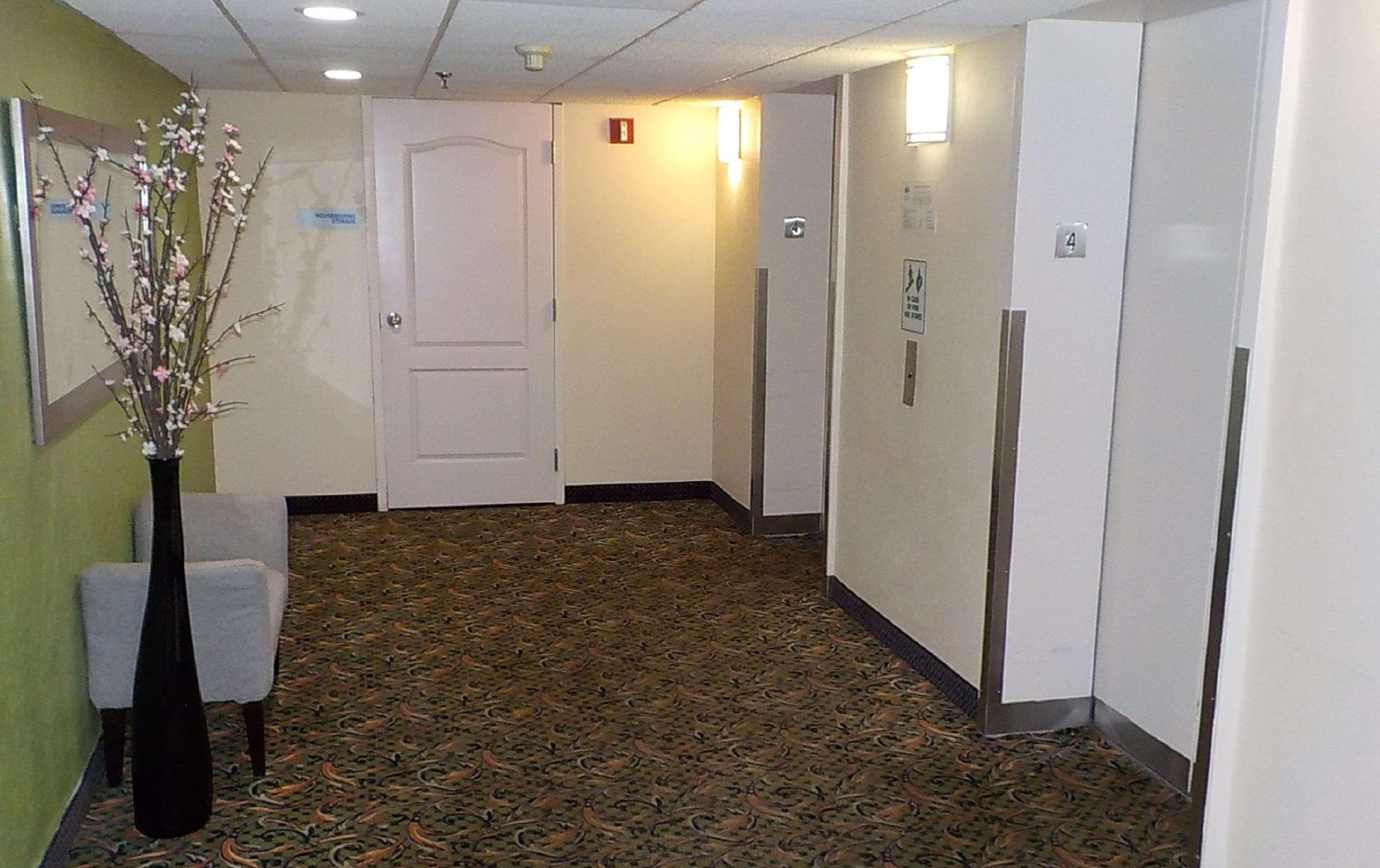 Clarion Pointe Jacksonville Near Camp Lejeune מראה חיצוני תמונה
