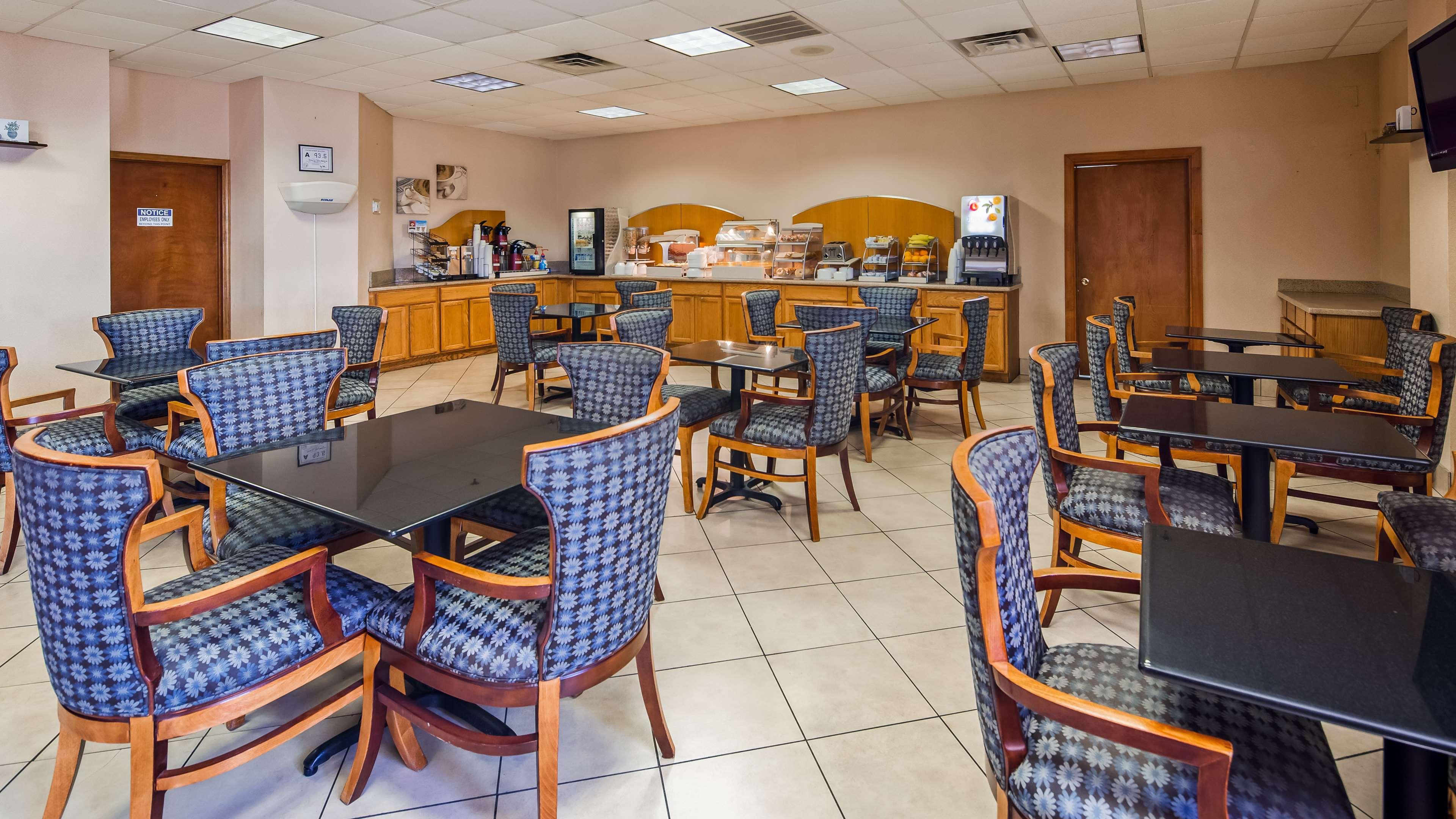 Clarion Pointe Jacksonville Near Camp Lejeune מראה חיצוני תמונה