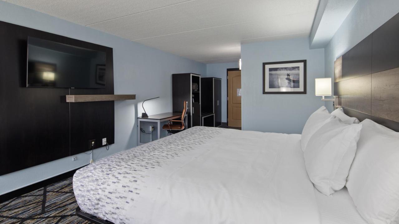 Clarion Pointe Jacksonville Near Camp Lejeune מראה חיצוני תמונה